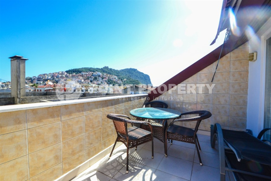 Furnished duplex 2+1 in the very center of Alanya, 300 meters from Cleopatra Beach-id-1200-photo-7