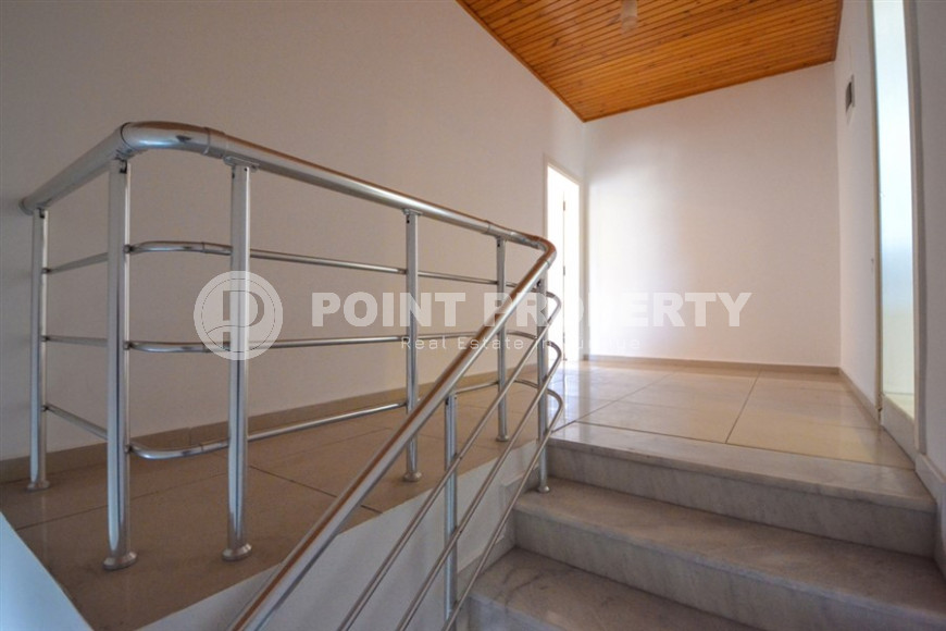 Furnished duplex 2+1 in the very center of Alanya, 300 meters from Cleopatra Beach-id-1200-photo-8