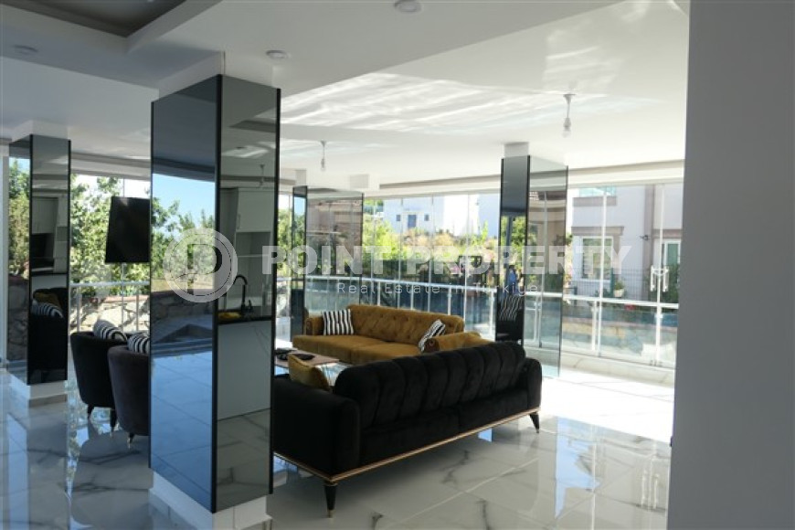 Элегантная, двухэтажная вилла 3+1 с бассейном, площадью 400 м2 в районе Бекташ, Алания-id-2357-фото-6