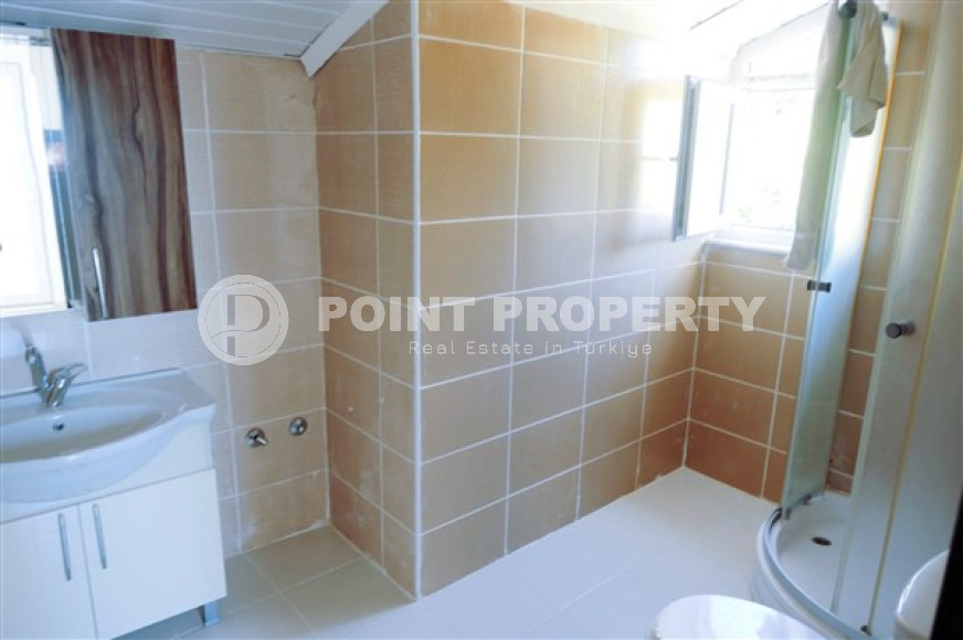 Элегантная, двухэтажная вилла 3+1 с бассейном, площадью 400 м2 в районе Бекташ, Алания-id-2357-фото-17