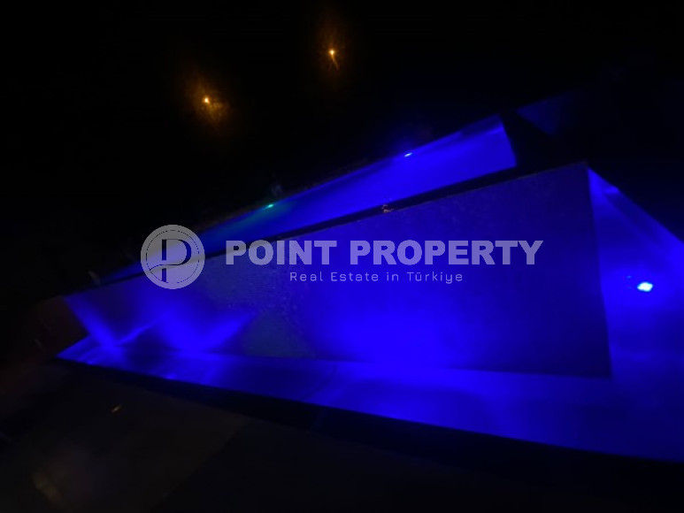 Элегантная, двухэтажная вилла 3+1 с бассейном, площадью 400 м2 в районе Бекташ, Алания-id-2357-фото-29