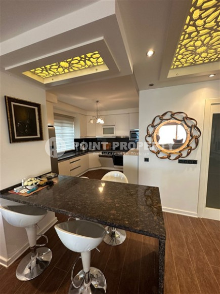 Spacious duplex 4+1 300m2 in the popular Oba area from the owner-id-2360-photo-10