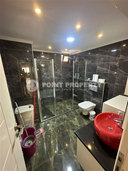 Spacious duplex 4+1 300m2 in the popular Oba area from the owner-id-2360-photo-12