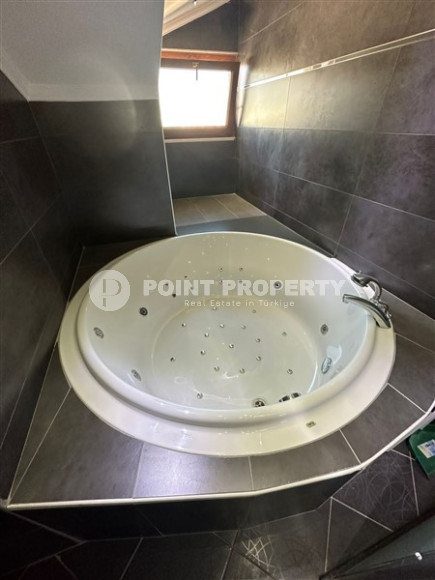 Spacious duplex 4+1 300m2 in the popular Oba area from the owner-id-2360-photo-24