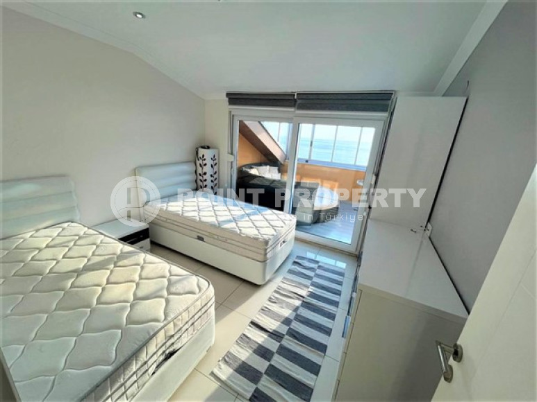 Квартира 2+1 с террасой в 100 метрах от моря в районе Кестель, Алания-id-2367-фото-12