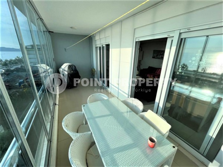 Квартира 2+1 с террасой в 100 метрах от моря в районе Кестель, Алания-id-2367-фото-17