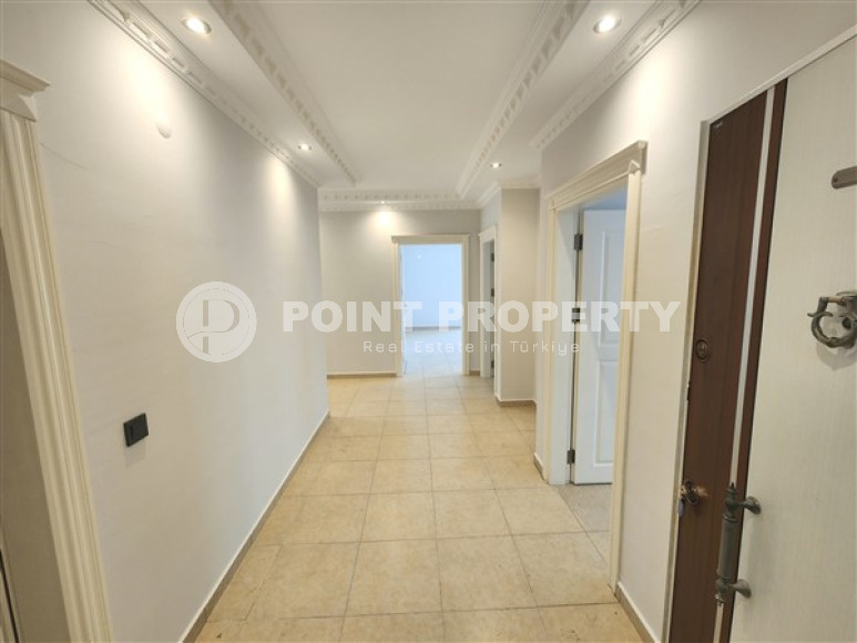 Четырехкомнатная квартира с чистовой отделкой, 185м², в 100м от моря в Махмутларе, Алания-id-2369-фото-13