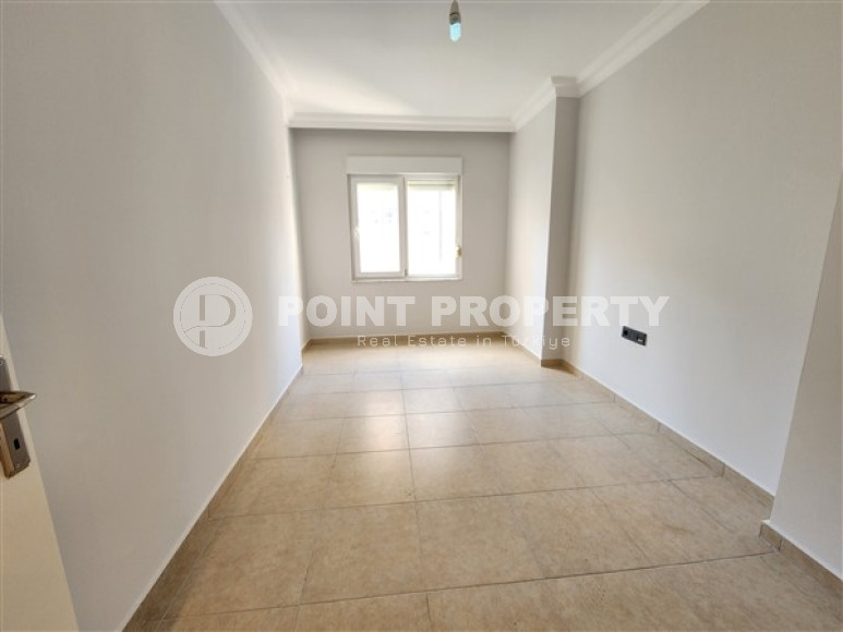 Четырехкомнатная квартира с чистовой отделкой, 185м², в 100м от моря в Махмутларе, Алания-id-2369-фото-15