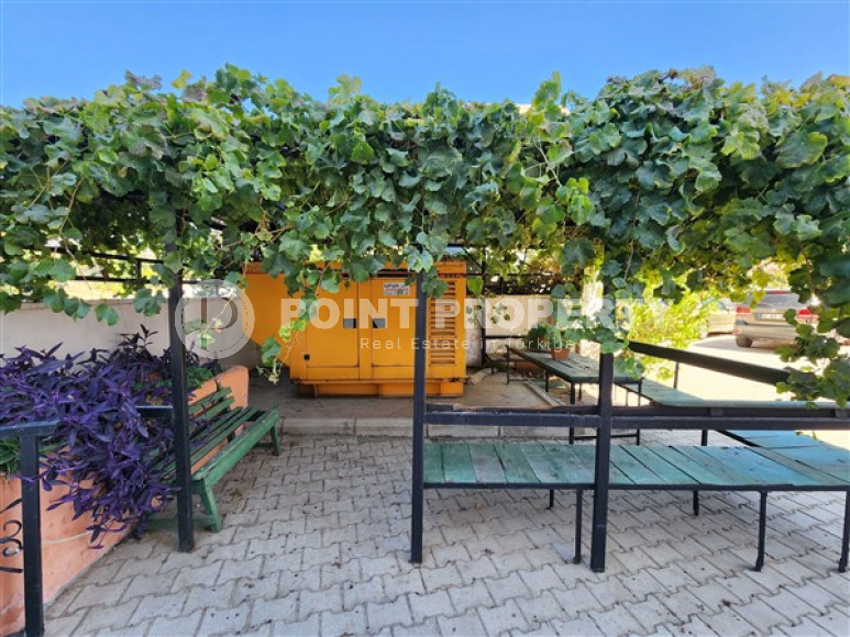 Квартира с двумя спальнями, 110м², мебелью и бытовой техникой с видом на горы в Махмутларе, Алания-id-2371-фото-2