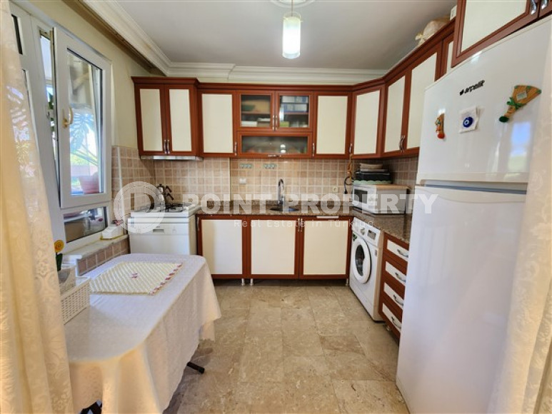 Квартира с двумя спальнями, 110м², мебелью и бытовой техникой с видом на горы в Махмутларе, Алания-id-2371-фото-10