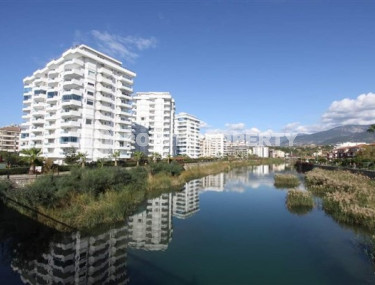 Просторная квартира 2+1, 125м², в комплексе на первой береговой линии в Тосмуре, Алания-id-2372-фото-1