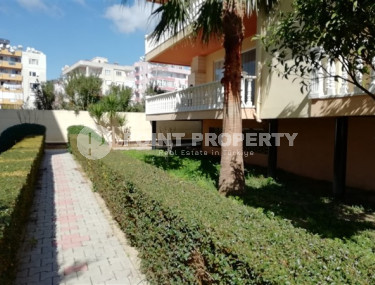 Четырехкомнатная квартира, 120м², в резиденции с бассейном в центре района Газипаша, Алания-id-2376-фото-5