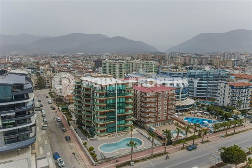 Elite five-room penthouse, 315m², on the first coastline in Oba, Alanya-id-2375-photo-2