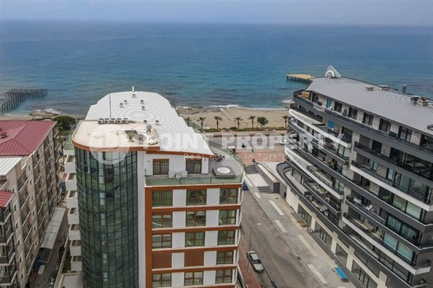 Elite five-room penthouse, 315m², on the first coastline in Oba, Alanya-id-2375-photo-4
