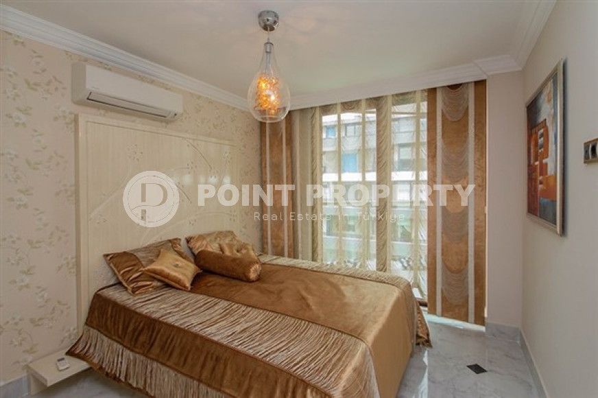 Elite five-room penthouse, 315m², on the first coastline in Oba, Alanya-id-2375-photo-22
