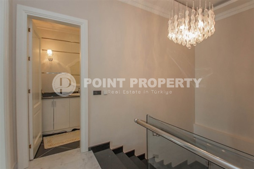 Elite five-room penthouse, 315m², on the first coastline in Oba, Alanya-id-2375-photo-29