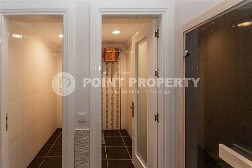 Elite five-room penthouse, 315m², on the first coastline in Oba, Alanya-id-2375-photo-37