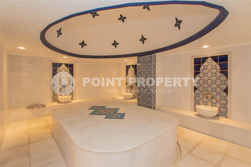 Elite five-room penthouse, 315m², on the first coastline in Oba, Alanya-id-2375-photo-39