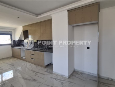 Three bedroom penthouse, 120m², in a residence in the final stage of construction in the Gazipasa area-id-2380-photo-3