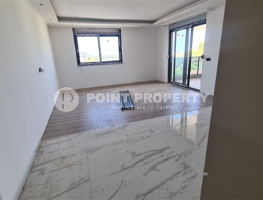 Three bedroom penthouse, 120m², in a residence in the final stage of construction in the Gazipasa area-id-2380-photo-5