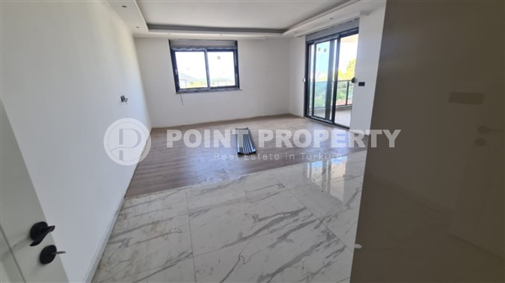 Three bedroom penthouse, 120m², in a residence in the final stage of construction in the Gazipasa area-id-2380-photo-5