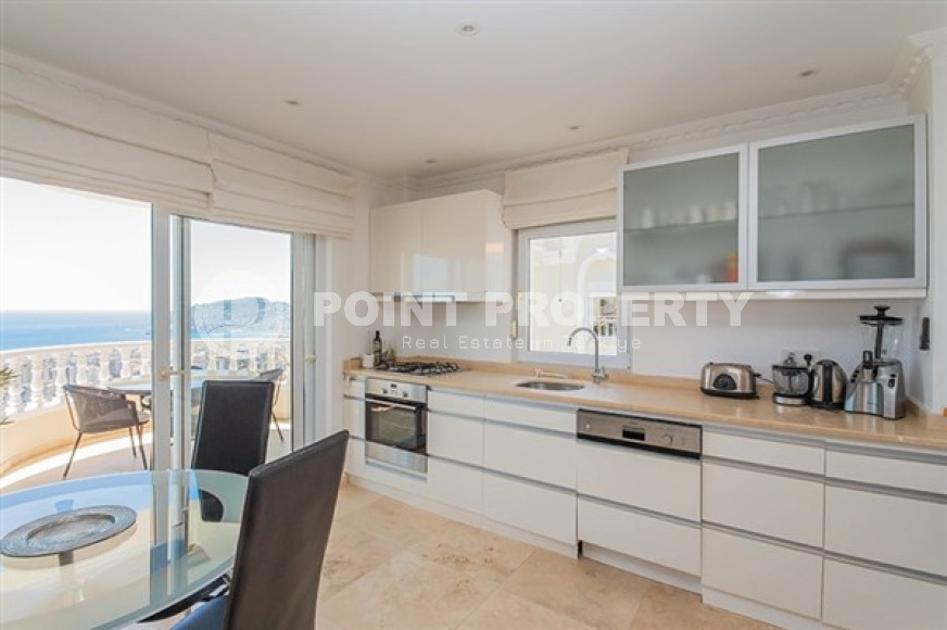 Двухуровневые апартаменты с двумя спальнями, 170м², в уютном комплексе в Джикджилли, Алания-id-2382-фото-4