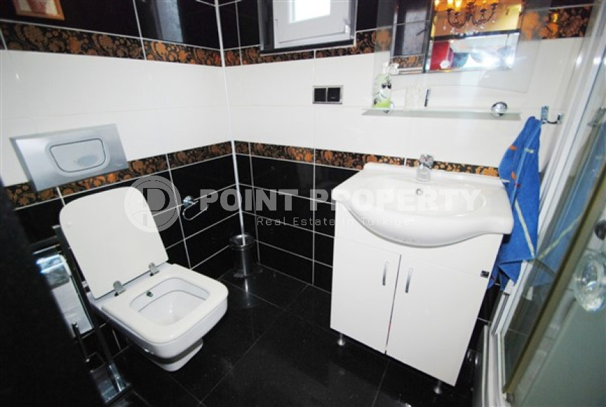 Просторная, ухоженная, двухэтажная вилла 4+1, площадью 210 м2, с земельным участком, площадью 503 м2 в районе Кестель, Алания-id-2383-фото-12