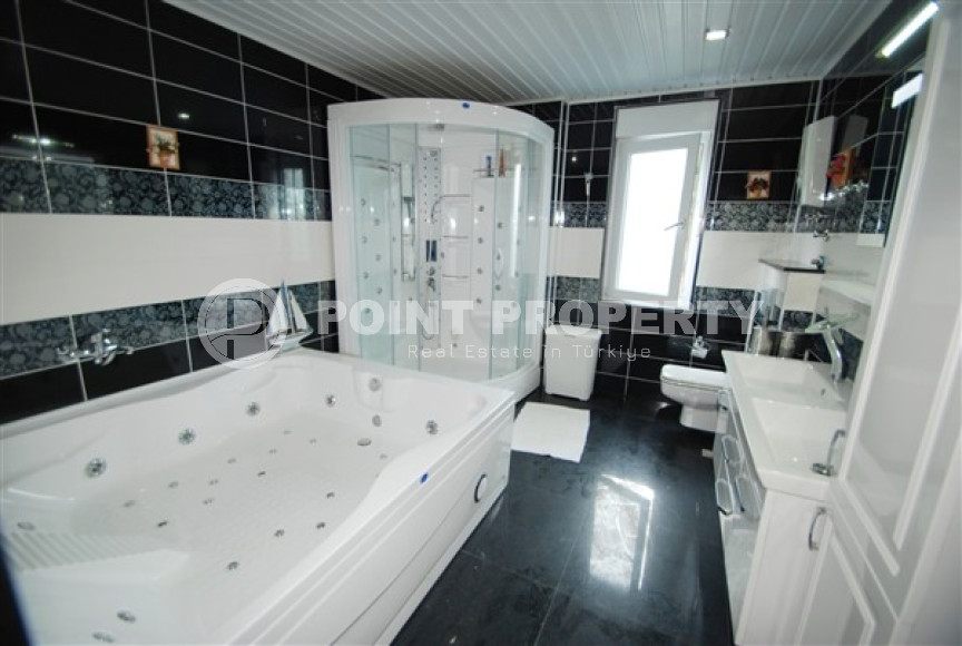 Просторная, ухоженная, двухэтажная вилла 4+1, площадью 210 м2, с земельным участком, площадью 503 м2 в районе Кестель, Алания-id-2383-фото-13