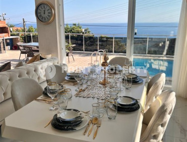 Роскошная, двухэтажная вилла 3+1, площадью 200 м2 с потрясающими видами на море, район Динек, Алания-id-2387-фото-3