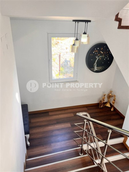 Роскошная, двухэтажная вилла 3+1, площадью 200 м2 с потрясающими видами на море, район Динек, Алания-id-2387-фото-14