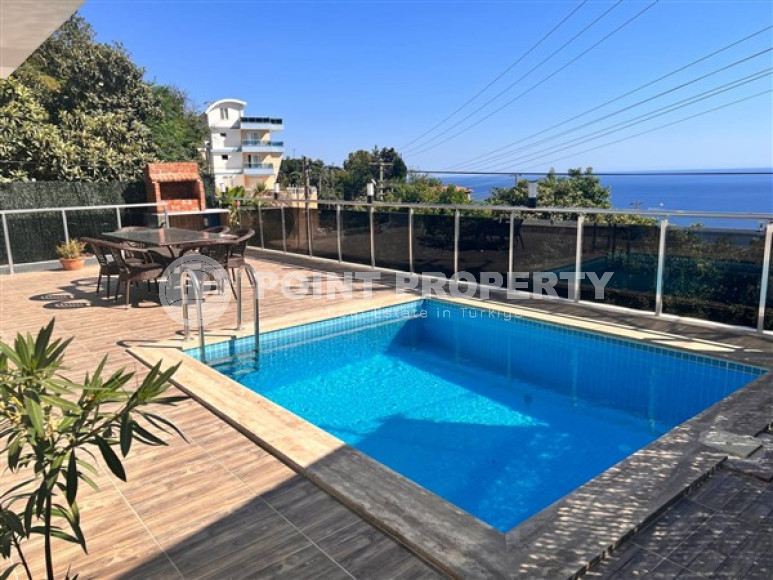 Роскошная, двухэтажная вилла 3+1, площадью 200 м2 с потрясающими видами на море, район Динек, Алания-id-2387-фото-20