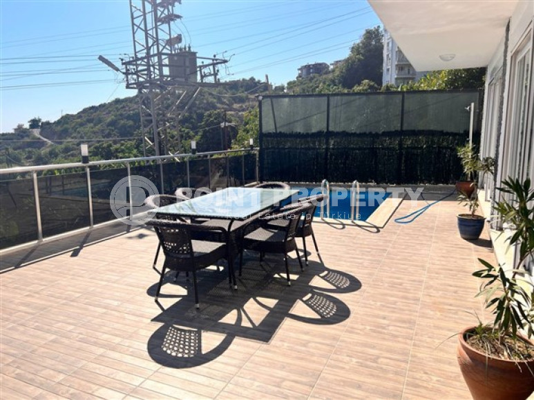 Роскошная, двухэтажная вилла 3+1, площадью 200 м2 с потрясающими видами на море, район Динек, Алания-id-2387-фото-24