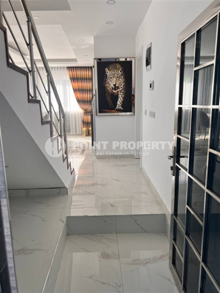 Роскошная, двухэтажная вилла 3+1, площадью 200 м2 с потрясающими видами на море, район Динек, Алания-id-2387-фото-29