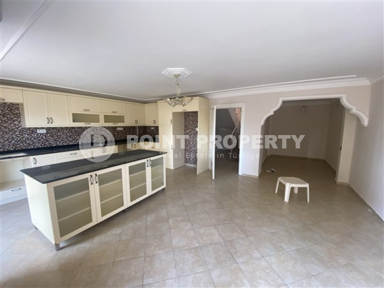 Просторная вилла 3+2, 145м², с бассейном, в элитном горном районе Алании Бекташ, 1500м от моря-id-2390-фото-2