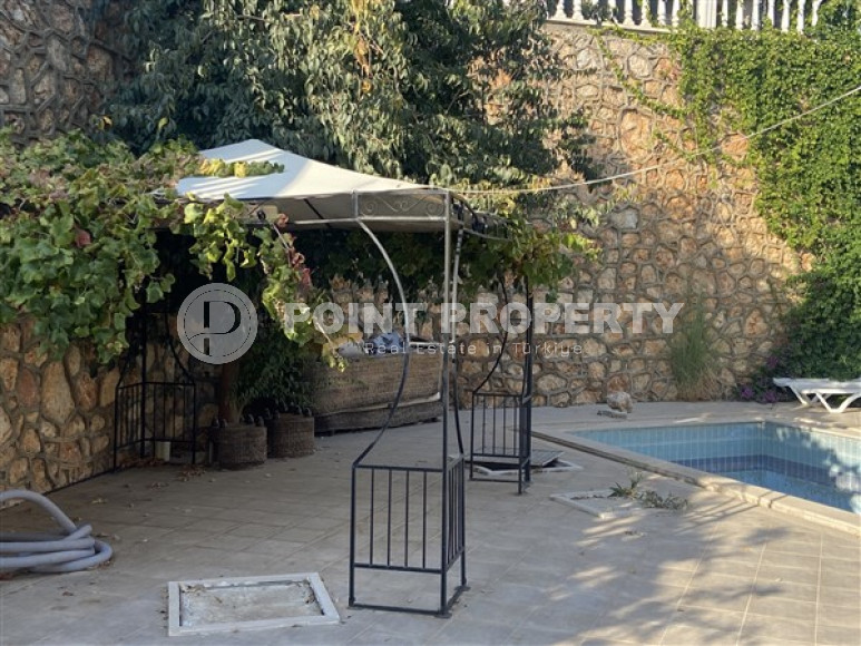 Просторная вилла 3+2, 145м², с бассейном, в элитном горном районе Алании Бекташ, 1500м от моря-id-2390-фото-13