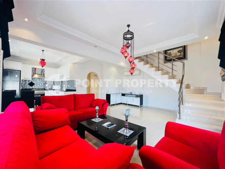 Apartment - duplex 2+1, area 115 m², in a complex with infrastructure 250 m from the Mediterranean Sea in the area of Güller Pinari, Alanya-id-2392-photo-2