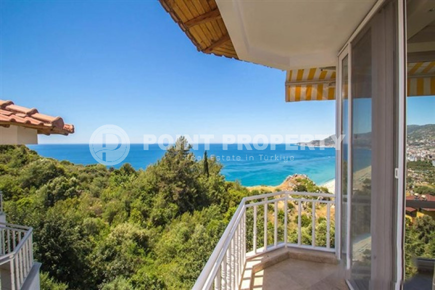 Four-room apartment, 115 m², in the heart of Alanya - Kale, with panoramic views of the Mediterranean Sea-id-2394-photo-17