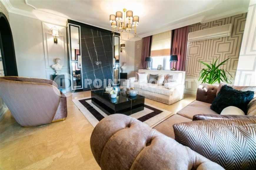 Luxurious apartment 2+1 125m2 with new appliances and renovation 550m to the Mediterranean Sea-id-2400-photo-5