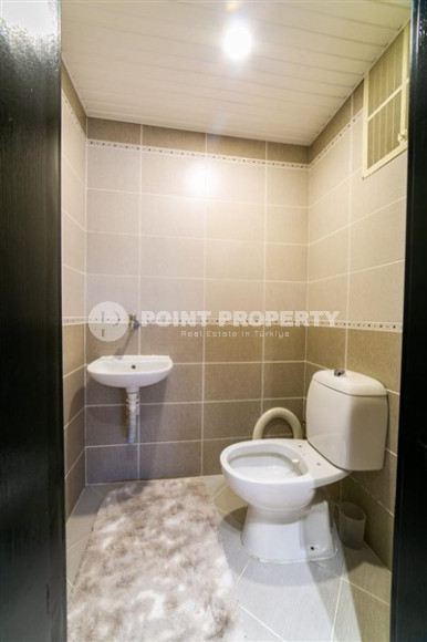 Luxurious apartment 2+1 125m2 with new appliances and renovation 550m to the Mediterranean Sea-id-2400-photo-17