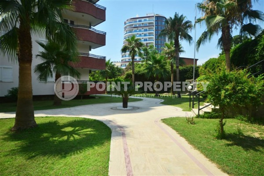 Luxurious apartment 2+1 125m2 with new appliances and renovation 550m to the Mediterranean Sea-id-2400-photo-26