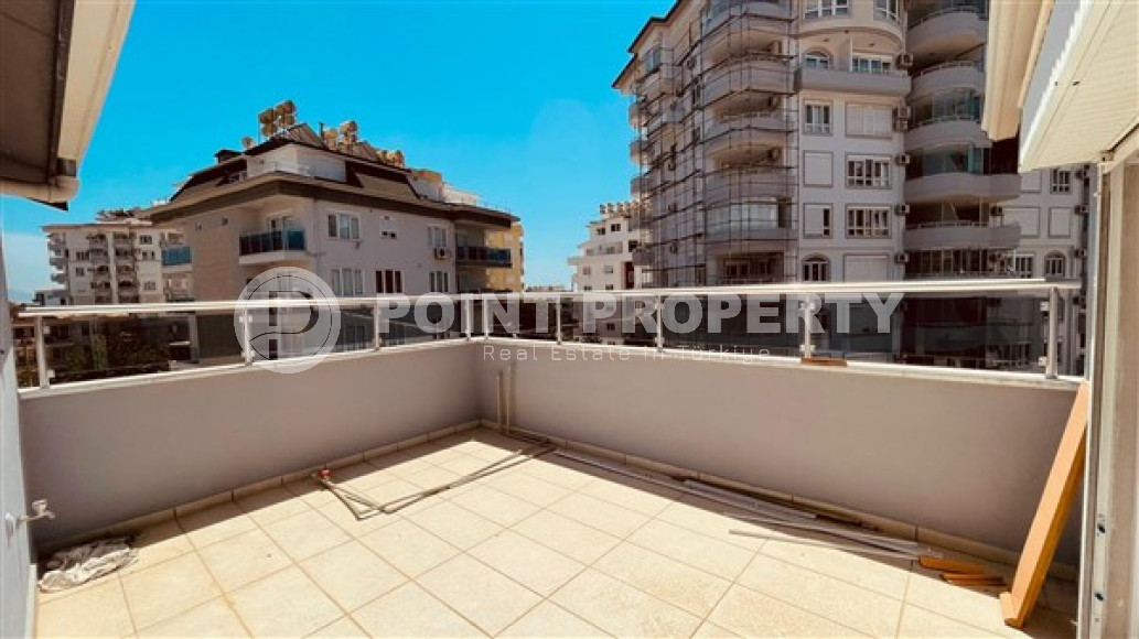 Апартаменты 3+1, общей площадью 182 м2,  в 600 м от моря в районе Тосмур, Алания-id-2401-фото-6