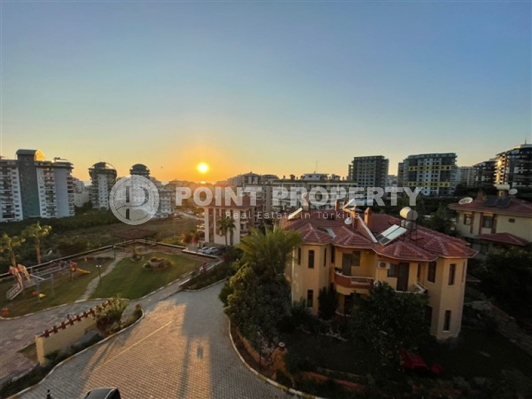 Большая трехкомнатная квартира с отдельной кухней, 120 м², 600 м до моря в Махмутларе, Аланья-id-2402-фото-11