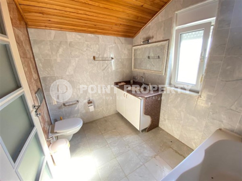 Меблированная частная вилла 4+1, 220м², с собственным садом в горном районе Алании Тепе.-id-2408-фото-12