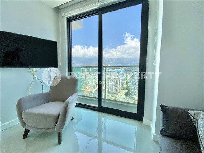 Furnished three-room apartment, 85m², on the first coastline in Mahmutlar, Alanya-id-2412-photo-9