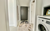 Furnished three-room apartment, 85m², on the first coastline in Mahmutlar, Alanya-id-2412-photo-12