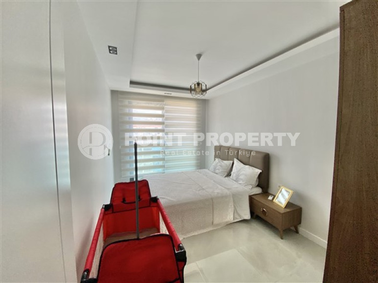 Furnished three-room apartment, 85m², on the first coastline in Mahmutlar, Alanya-id-2412-photo-18