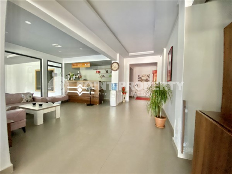 Furnished three-room apartment, 85m², on the first coastline in Mahmutlar, Alanya-id-2412-photo-23