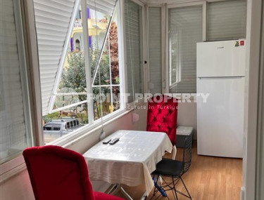 Четырехкомнатная квартира, 110м², в доме городского типа в центре Алании, в 800м от моря.-id-2413-фото-2