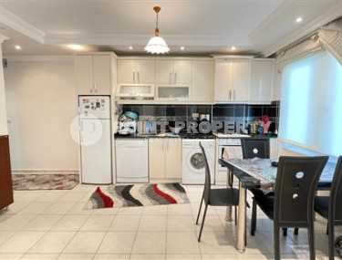 Просторная квартира с одной спальней, 60м², в центре Алании в комплексе с бассейном-id-2415-фото-3