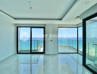 Новая трехкомнатная квартира, 80м², с видом на море, в элитном комплексе Махмутлара, Алания-id-2416-фото-4